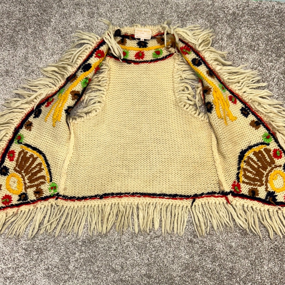 Vintage Hand Knit Fringe Wool Cardigan Vest 60s Boho Hippy Flowers Women Medium - Picture 10 of 10